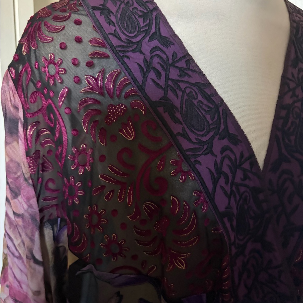 Kimono Patterned Blouse in Purple and Pink - Picture 3 of 5